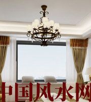 铜川卧室镜面吊顶影响夫妻财运？